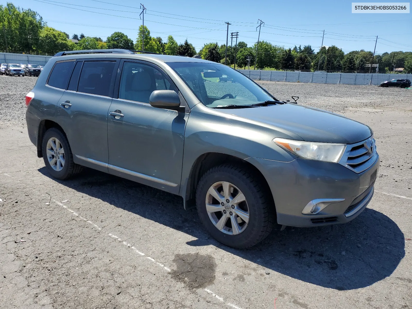 2011 Toyota Highlander Base VIN: 5TDBK3EH0BS053266 Lot: 59514394