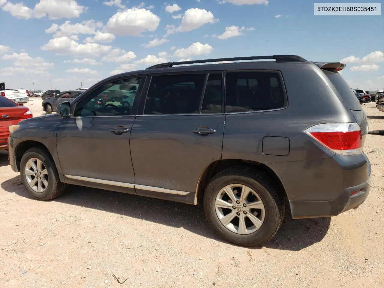 2011 Toyota Highlander Base VIN: 5TDZK3EH6BS035451 Lot: 62605404