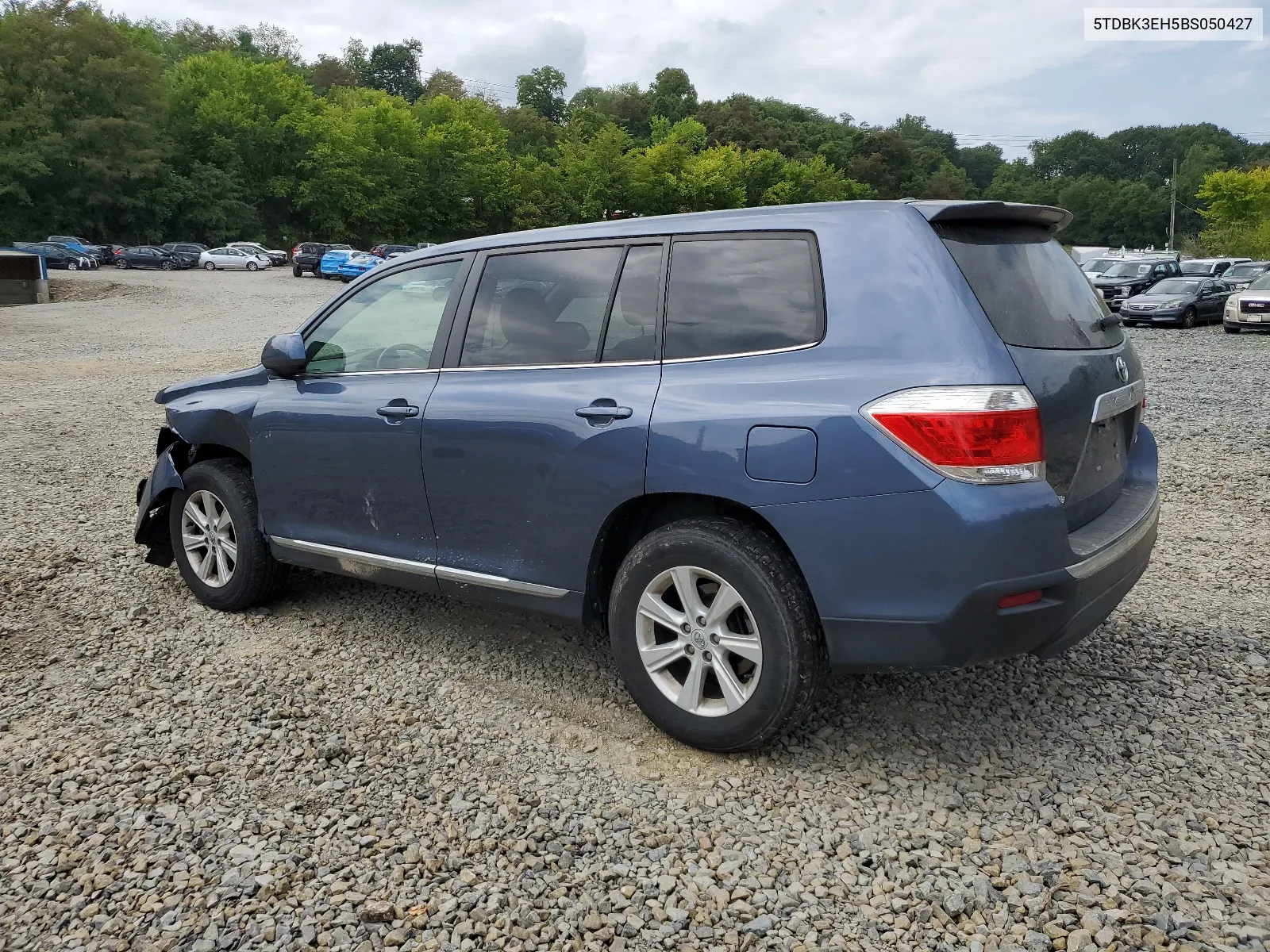 2011 Toyota Highlander Base VIN: 5TDBK3EH5BS050427 Lot: 64983034