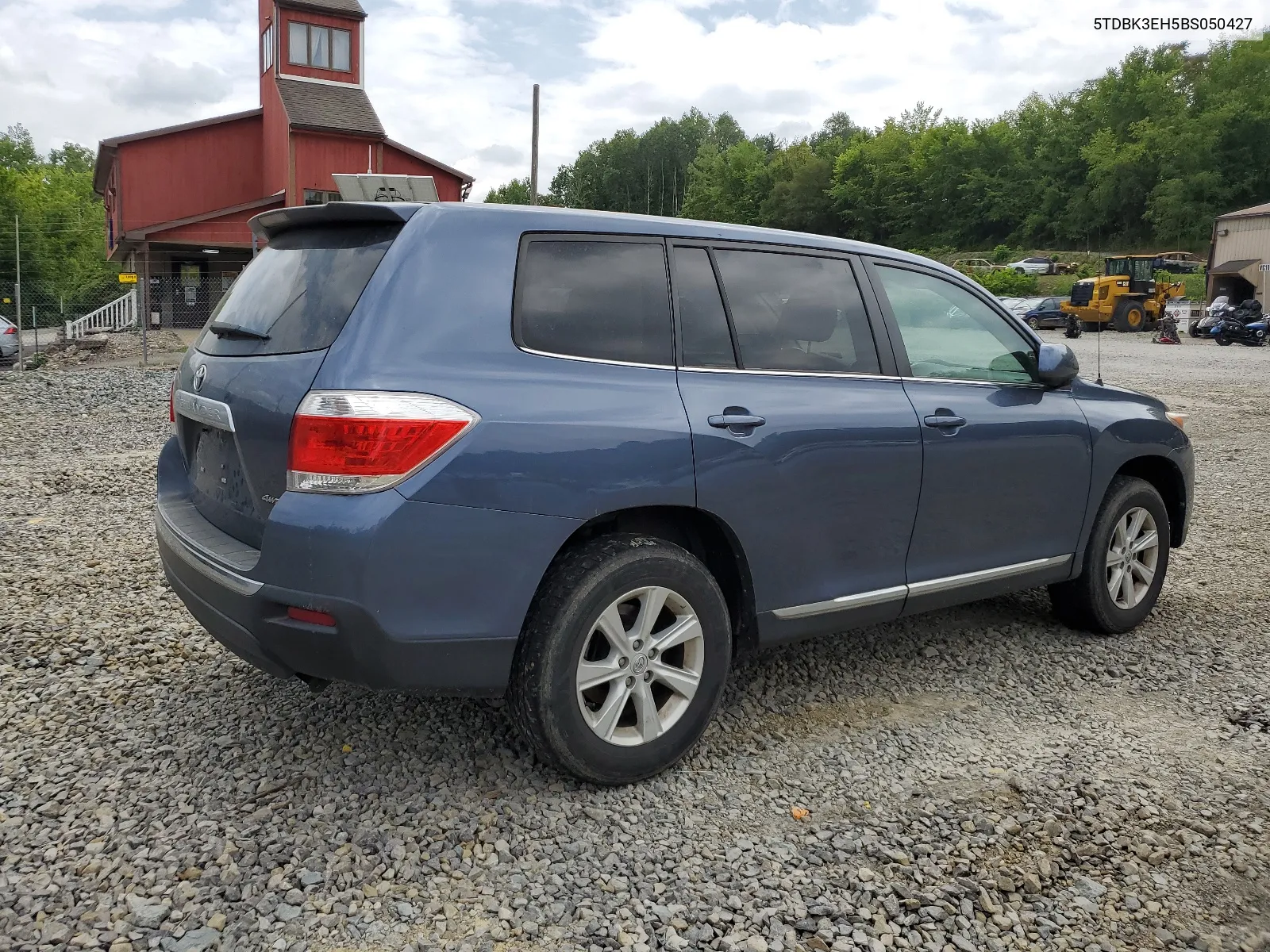 2011 Toyota Highlander Base VIN: 5TDBK3EH5BS050427 Lot: 64983034