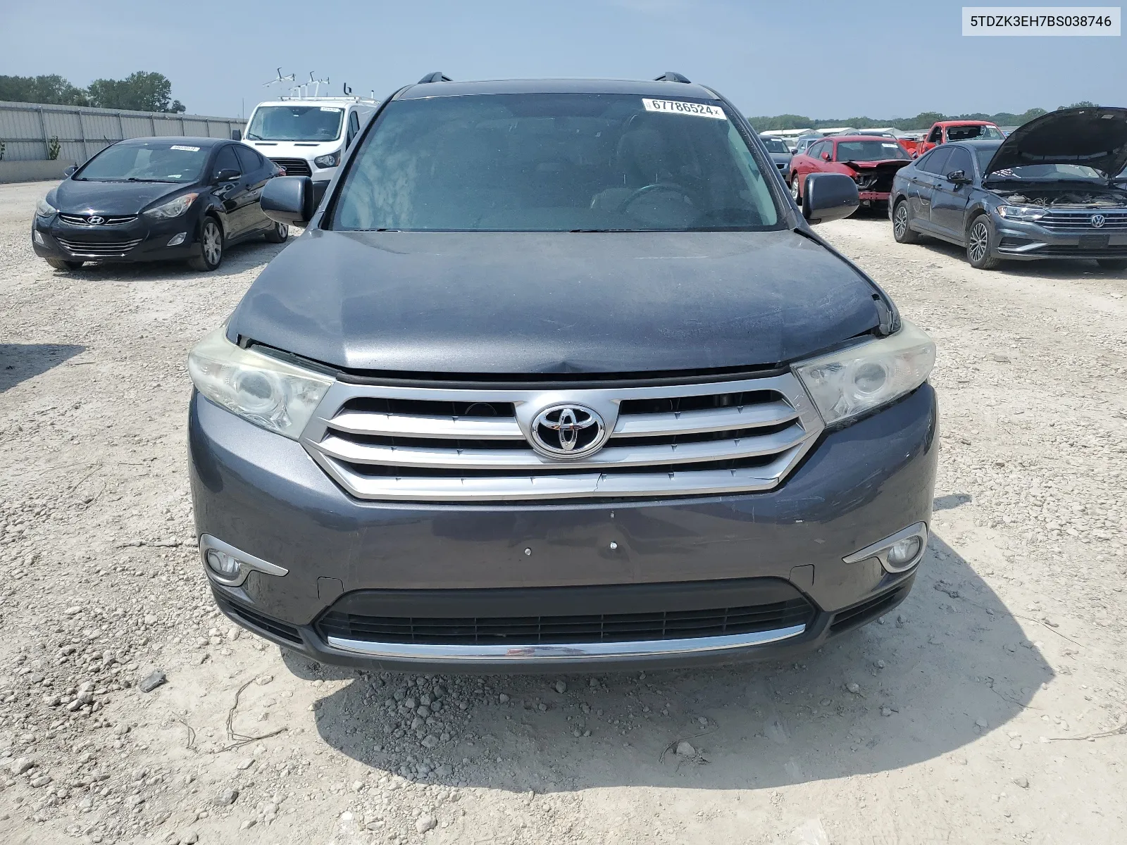 5TDZK3EH7BS038746 2011 Toyota Highlander Base