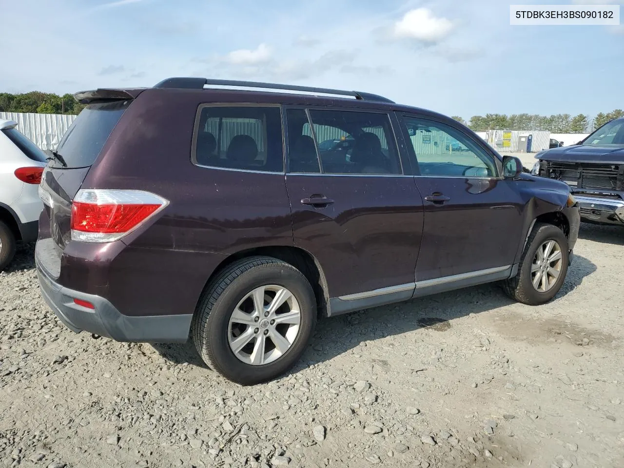 2011 Toyota Highlander Base VIN: 5TDBK3EH3BS090182 Lot: 69478274