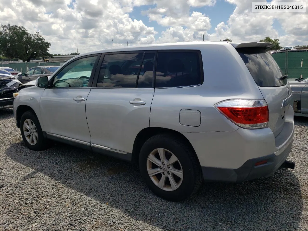 5TDZK3EH1BS040315 2011 Toyota Highlander Base