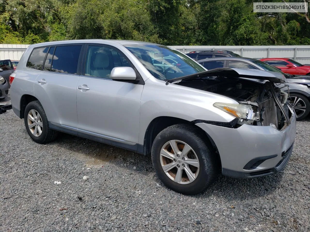 2011 Toyota Highlander Base VIN: 5TDZK3EH1BS040315 Lot: 69695494