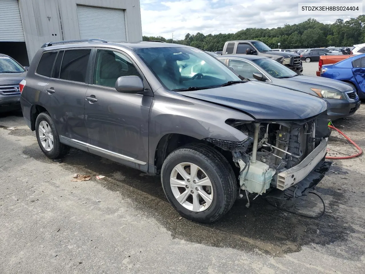 2011 Toyota Highlander Base VIN: 5TDZK3EH8BS024404 Lot: 70526584