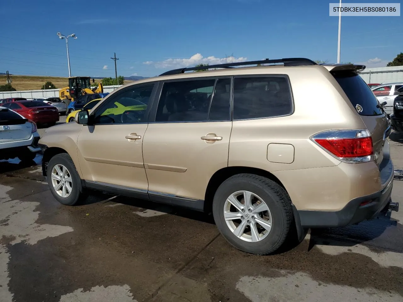 2011 Toyota Highlander Base VIN: 5TDBK3EH5BS080186 Lot: 70683594