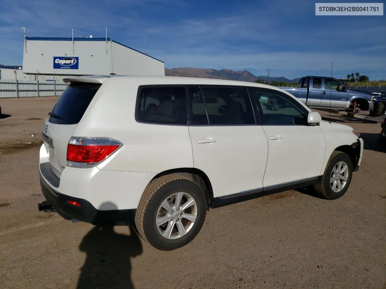 2011 Toyota Highlander Base VIN: 5TDBK3EH2BS041751 Lot: 72996344