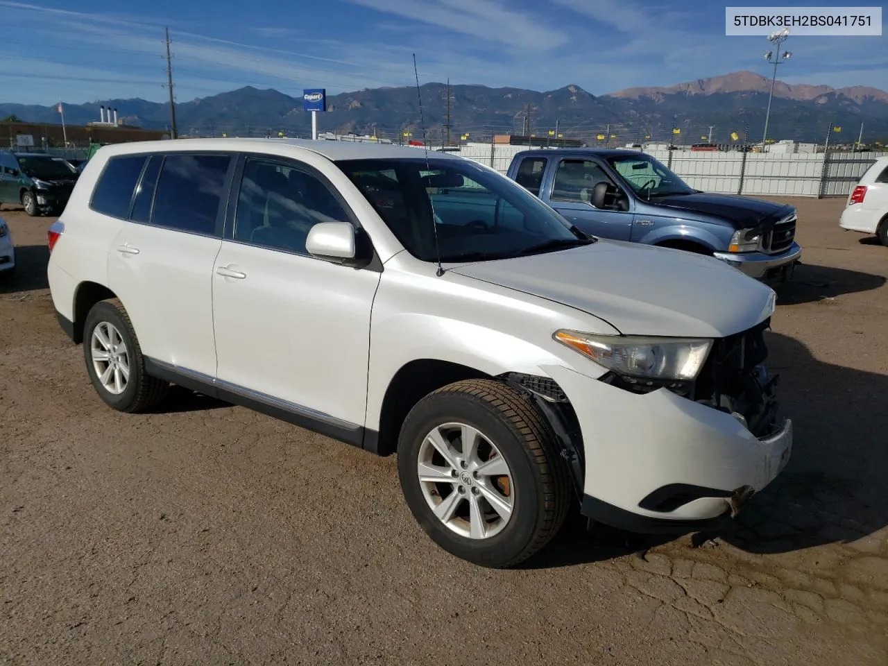 2011 Toyota Highlander Base VIN: 5TDBK3EH2BS041751 Lot: 72996344