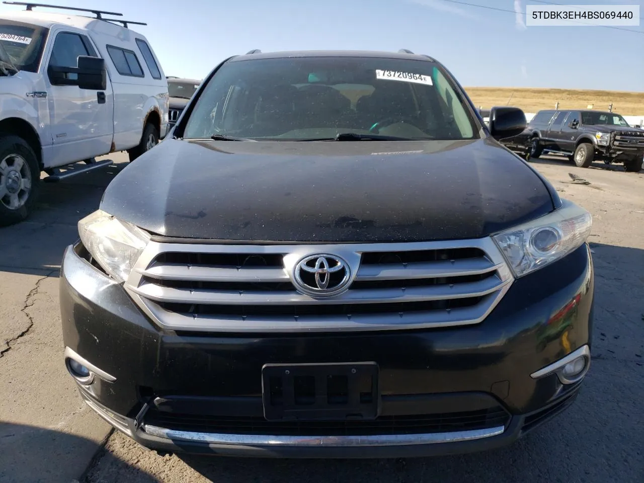 2011 Toyota Highlander Base VIN: 5TDBK3EH4BS069440 Lot: 73720964