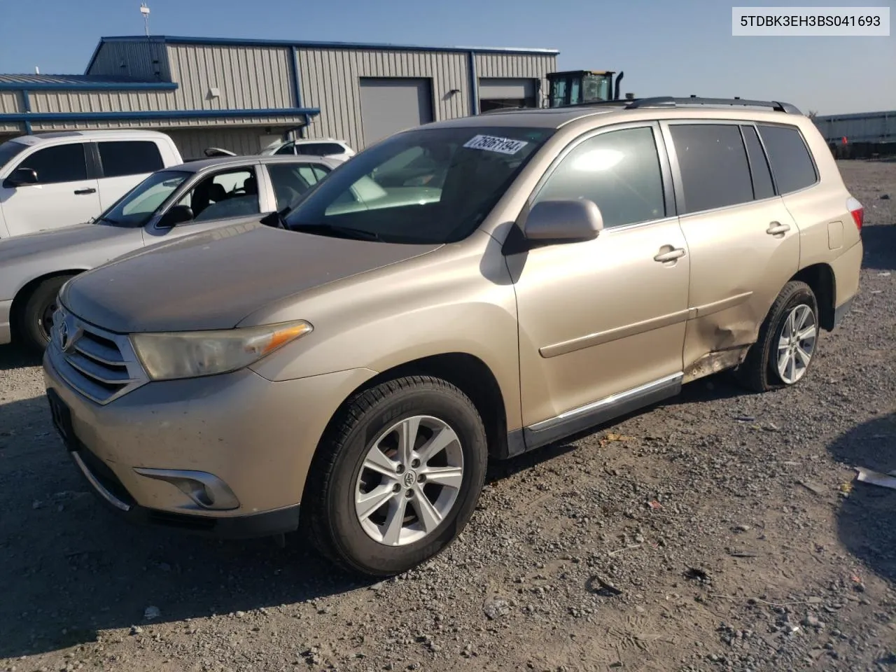 2011 Toyota Highlander Base VIN: 5TDBK3EH3BS041693 Lot: 75061194