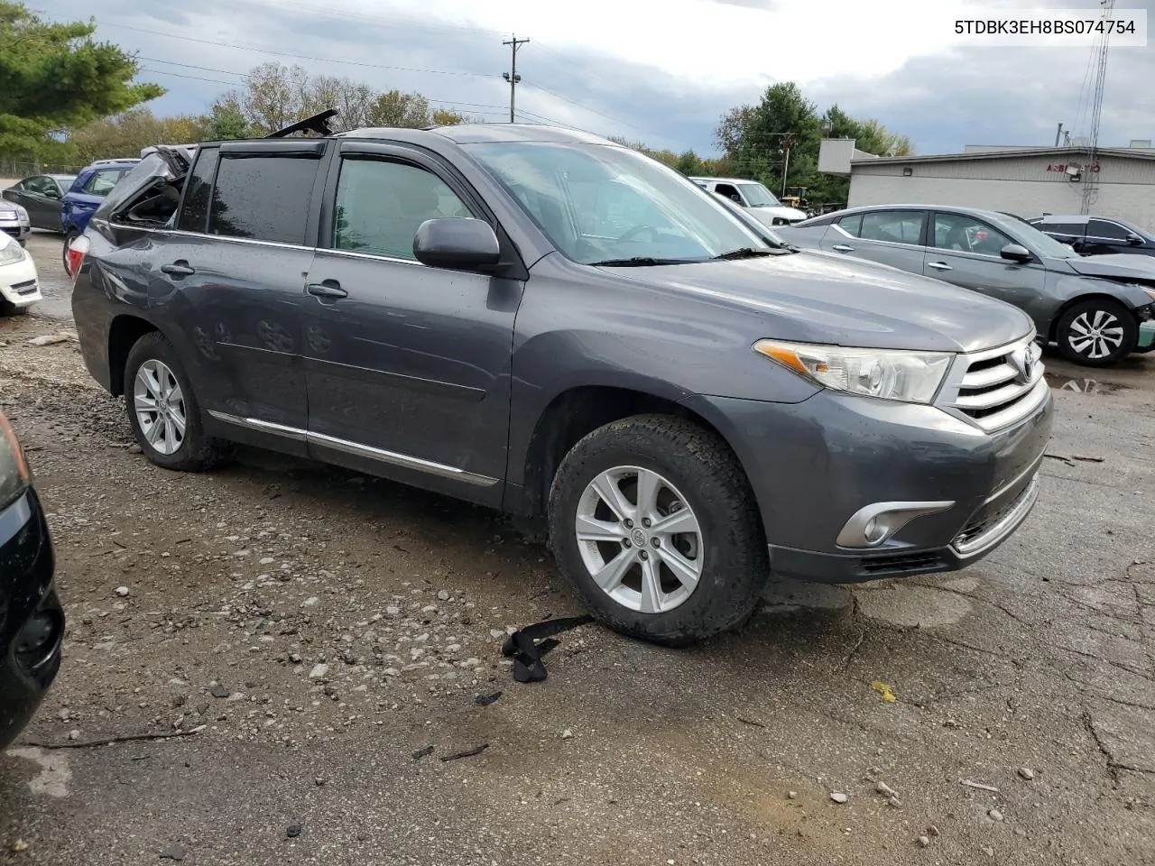 2011 Toyota Highlander Base VIN: 5TDBK3EH8BS074754 Lot: 75654084