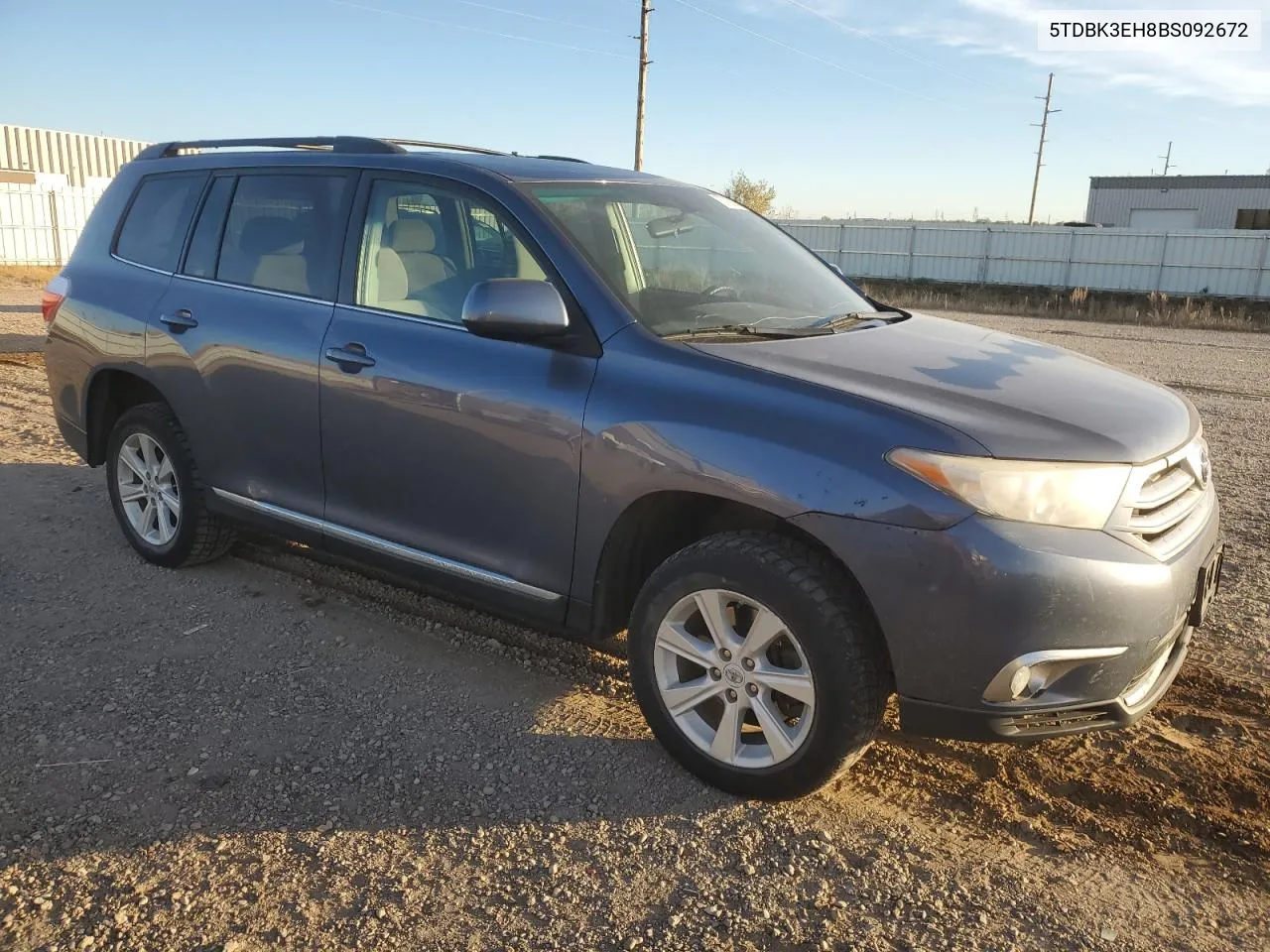 2011 Toyota Highlander Base VIN: 5TDBK3EH8BS092672 Lot: 75705934