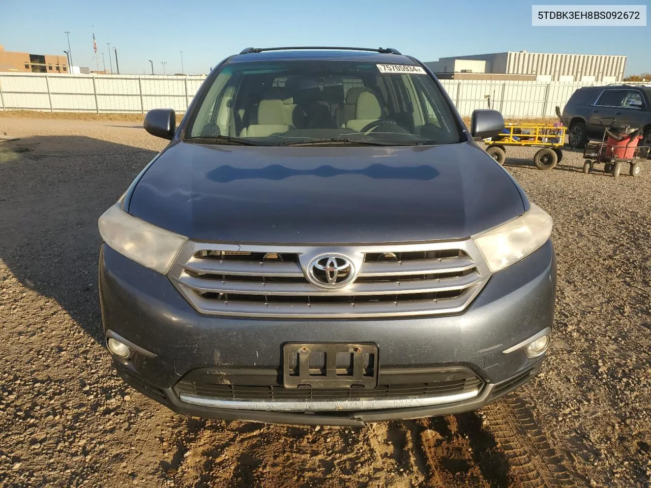 2011 Toyota Highlander Base VIN: 5TDBK3EH8BS092672 Lot: 75705934