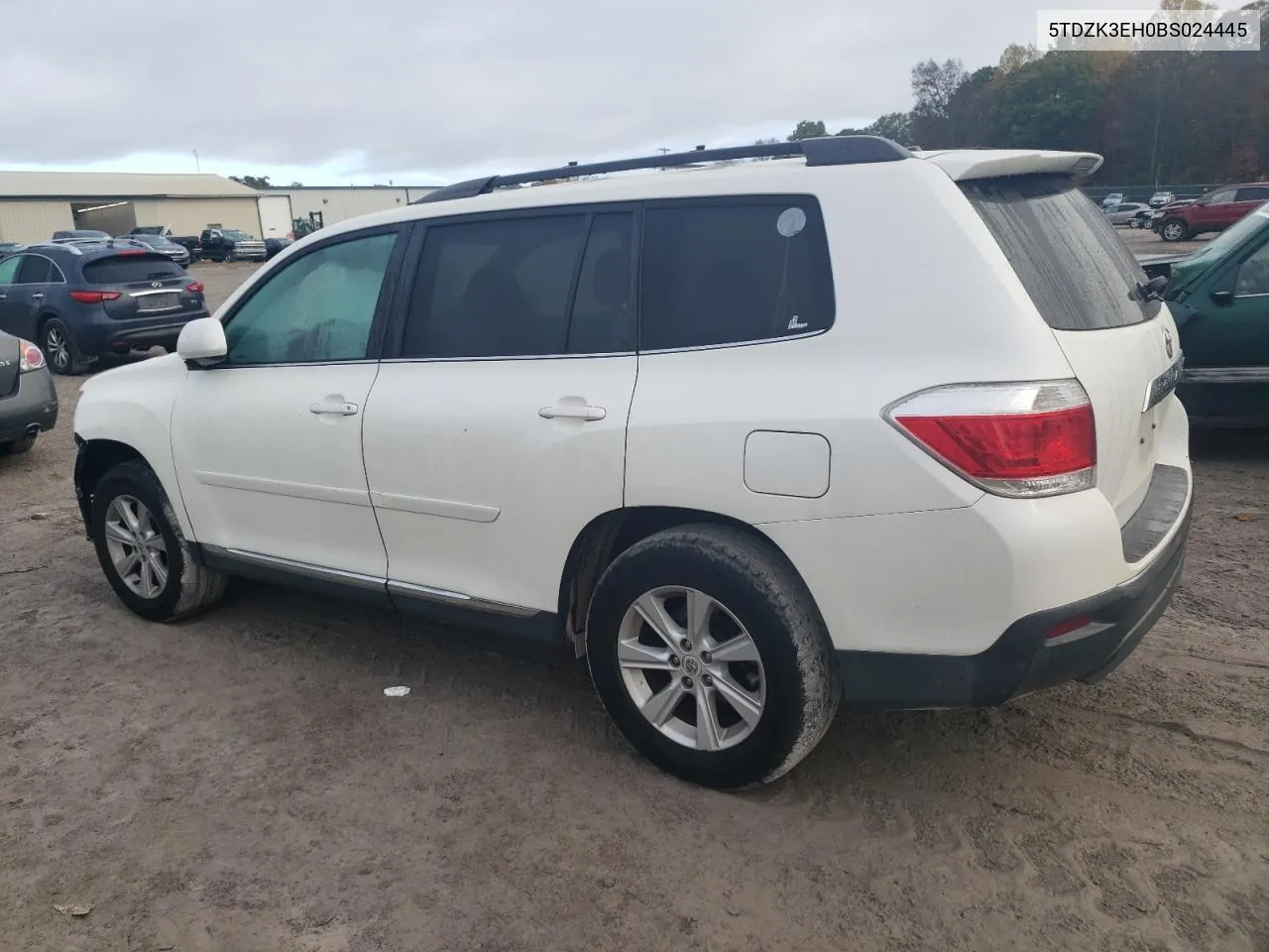 2011 Toyota Highlander Base VIN: 5TDZK3EH0BS024445 Lot: 77871614