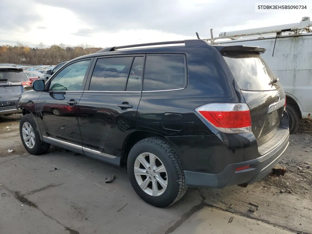 2011 Toyota Highlander Base VIN: 5TDBK3EH5BS090734 Lot: 78023844