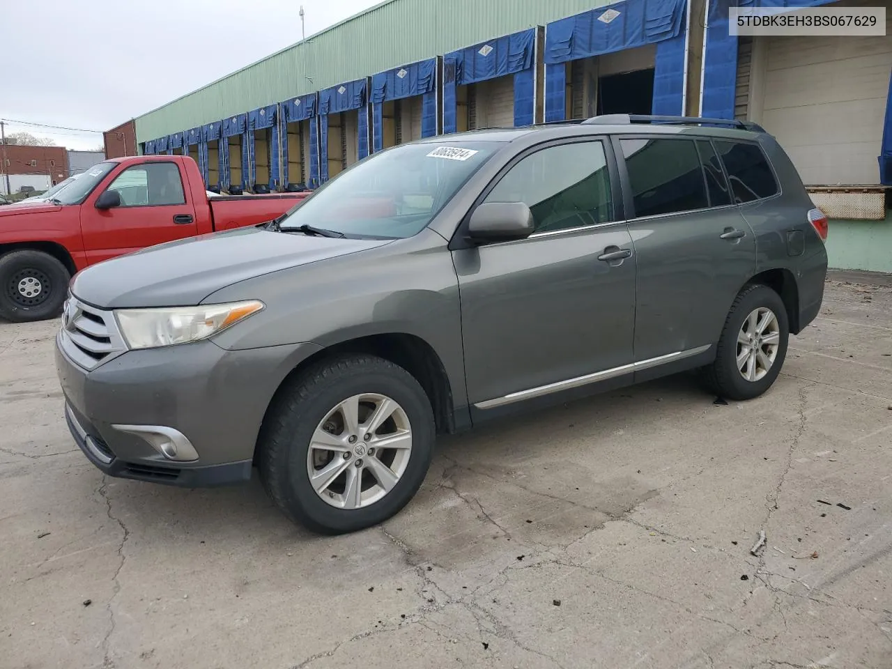 2011 Toyota Highlander Base VIN: 5TDBK3EH3BS067629 Lot: 80635914