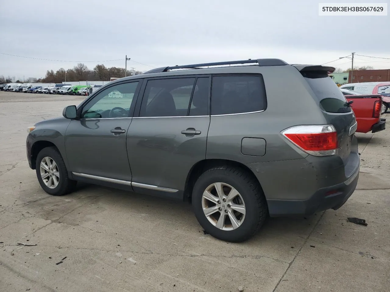 2011 Toyota Highlander Base VIN: 5TDBK3EH3BS067629 Lot: 80635914