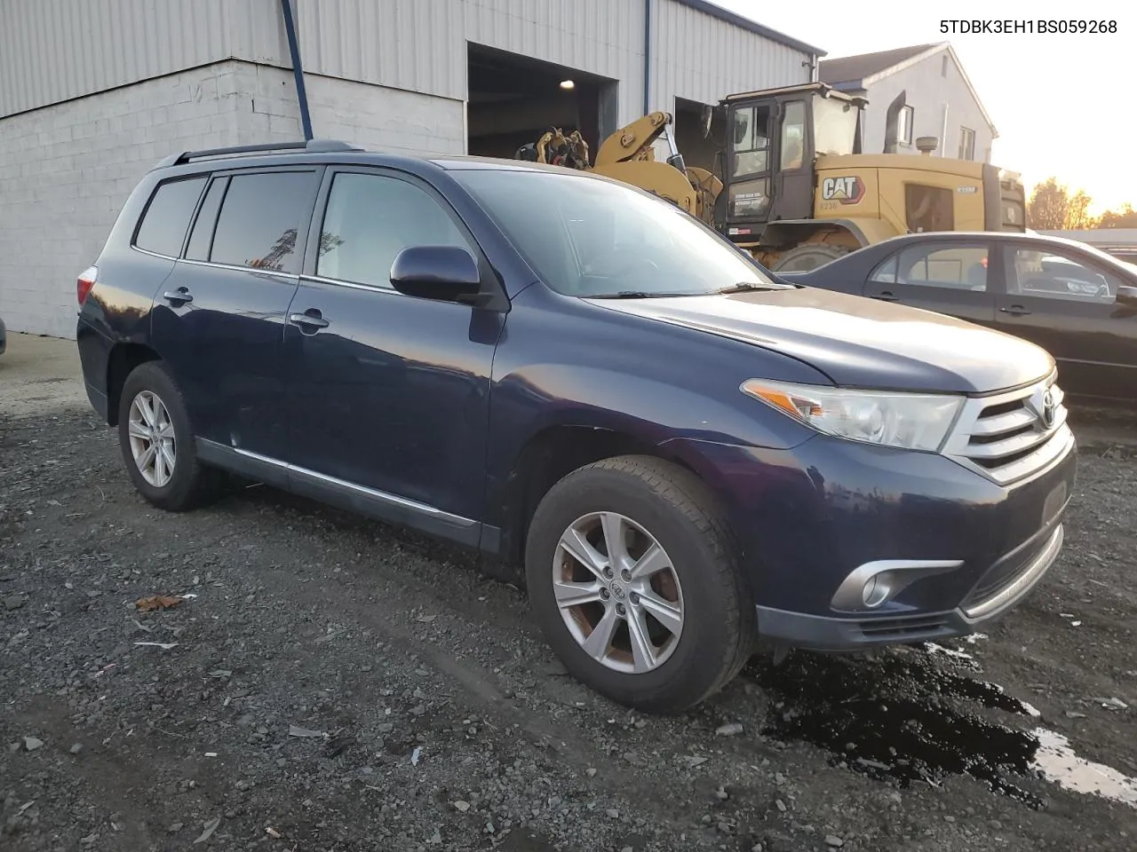 2011 Toyota Highlander Base VIN: 5TDBK3EH1BS059268 Lot: 80739834