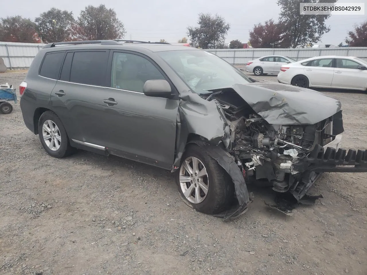 2011 Toyota Highlander Base VIN: 5TDBK3EH0BS042929 Lot: 81626334