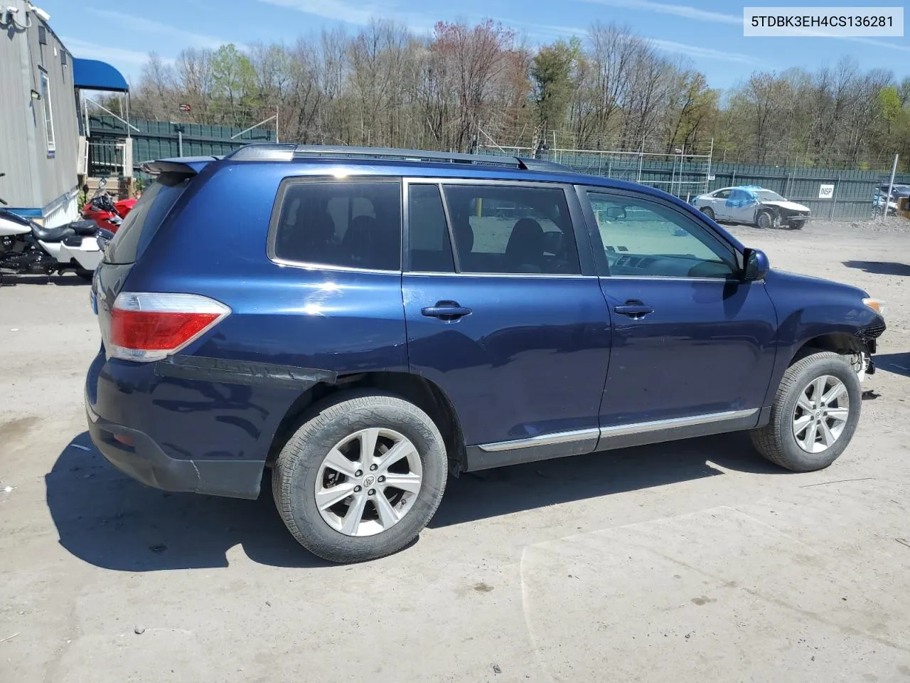 2012 Toyota Highlander Base VIN: 5TDBK3EH4CS136281 Lot: 52381894