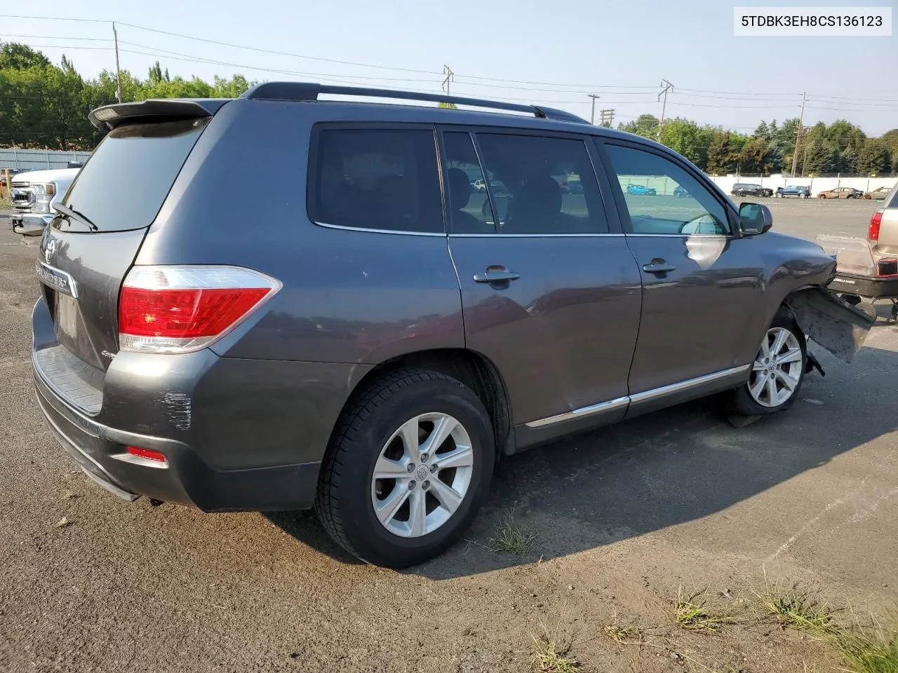 2012 Toyota Highlander Base VIN: 5TDBK3EH8CS136123 Lot: 70049274