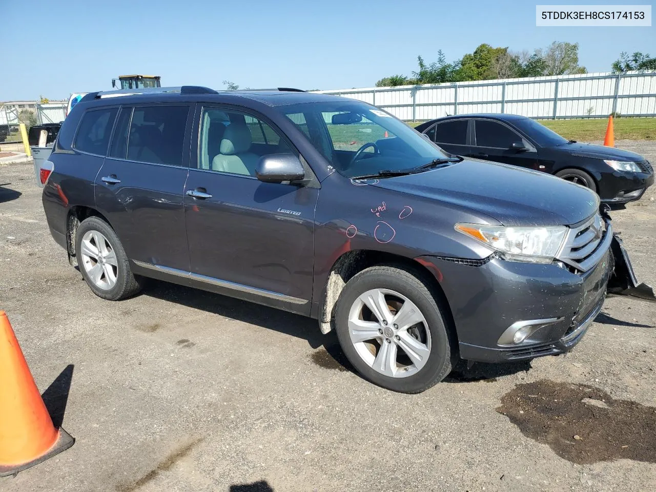 5TDDK3EH8CS174153 2012 Toyota Highlander Limited