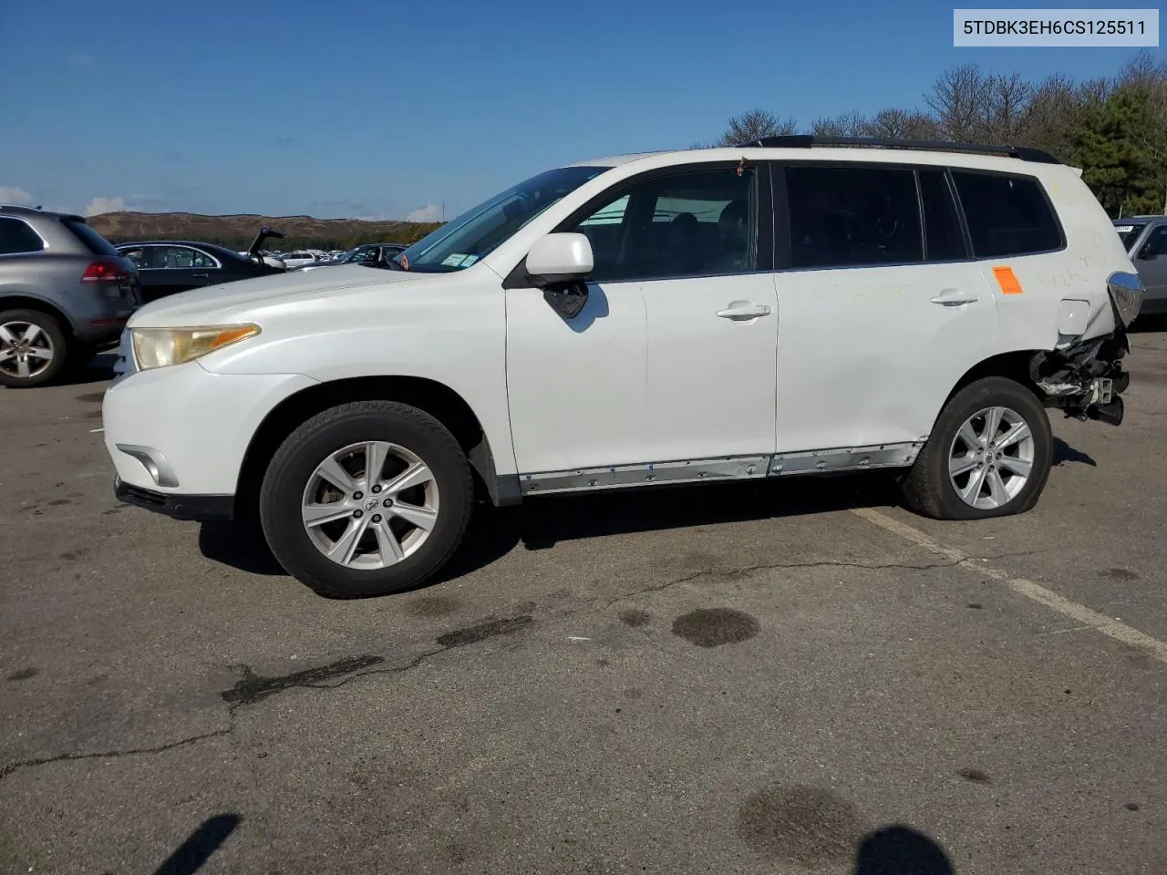 2012 Toyota Highlander Base VIN: 5TDBK3EH6CS125511 Lot: 70614354