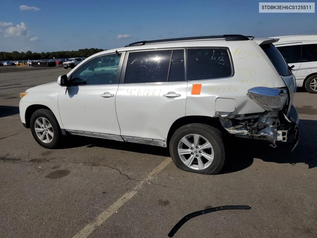 2012 Toyota Highlander Base VIN: 5TDBK3EH6CS125511 Lot: 70614354