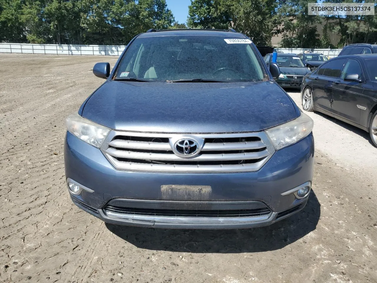 5TDBK3EH5CS137374 2012 Toyota Highlander Base