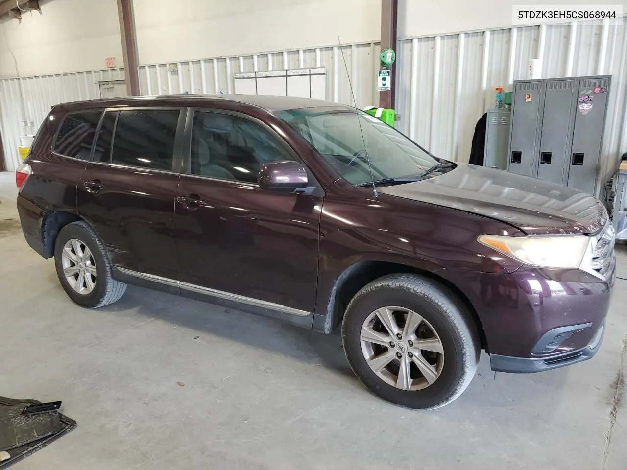 2012 Toyota Highlander Base VIN: 5TDZK3EH5CS068944 Lot: 74421474