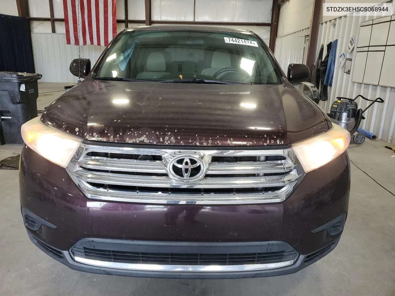 2012 Toyota Highlander Base VIN: 5TDZK3EH5CS068944 Lot: 74421474