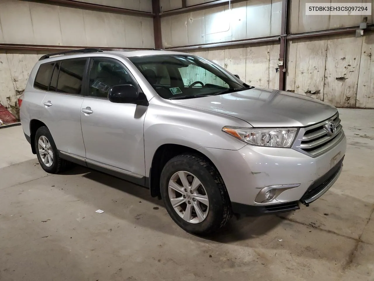 2012 Toyota Highlander Base VIN: 5TDBK3EH3CS097294 Lot: 77271754