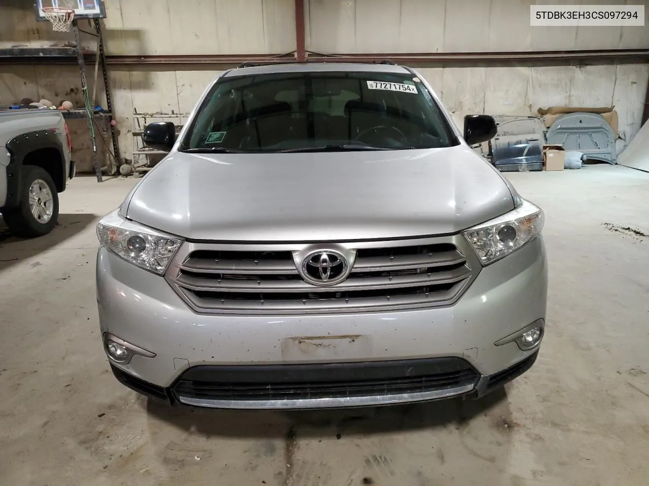 2012 Toyota Highlander Base VIN: 5TDBK3EH3CS097294 Lot: 77271754