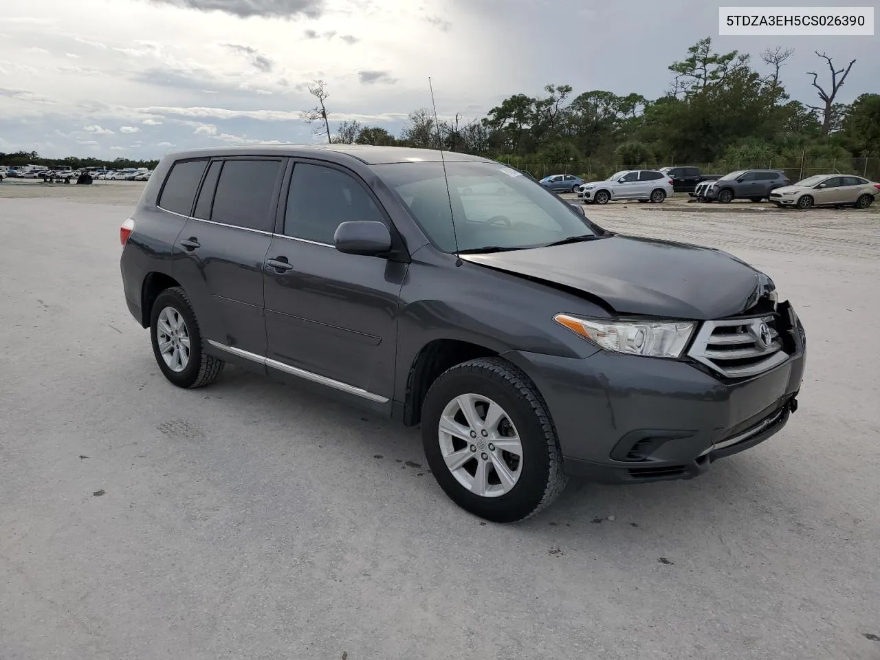 5TDZA3EH5CS026390 2012 Toyota Highlander Base