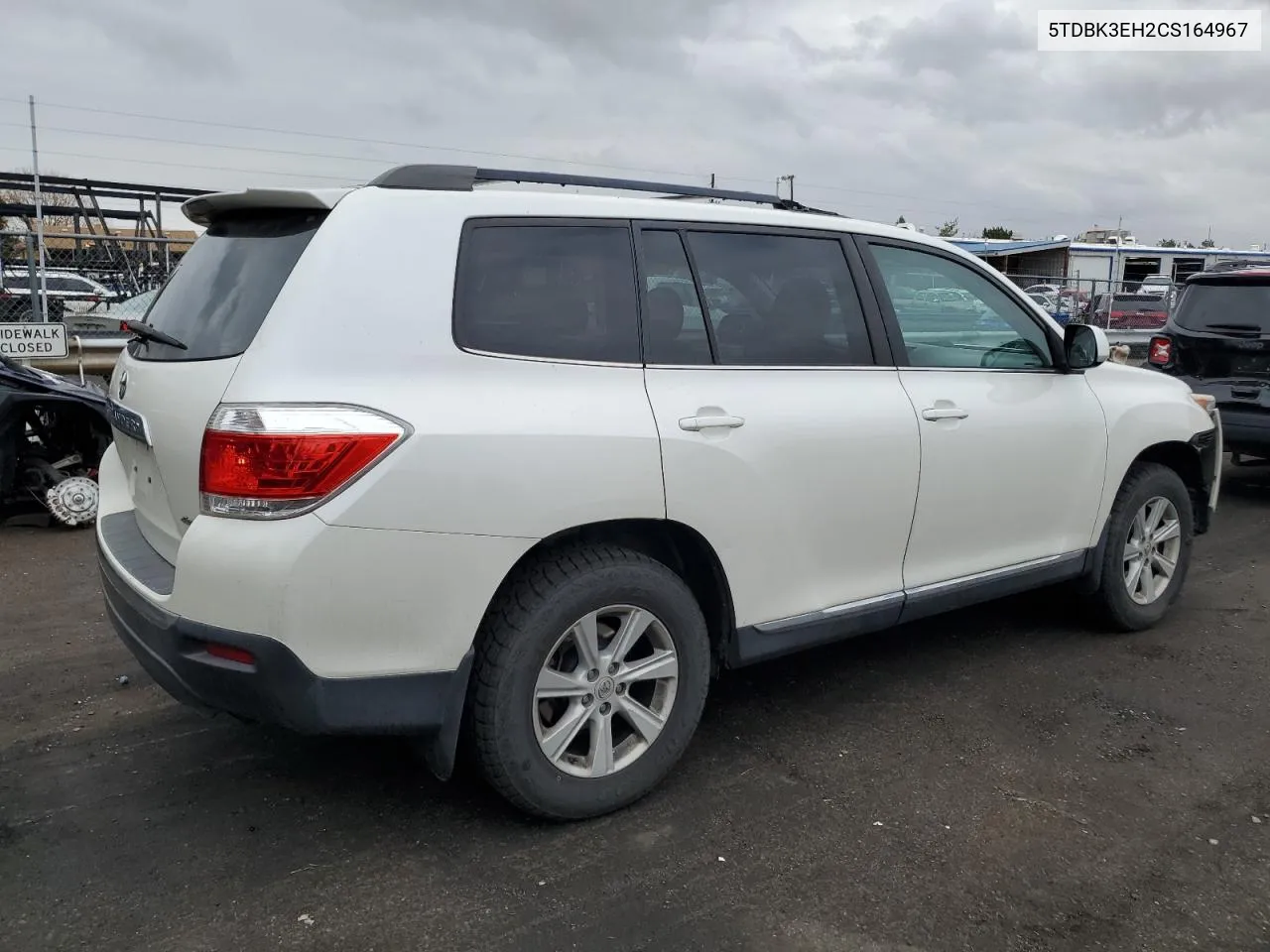 2012 Toyota Highlander Base VIN: 5TDBK3EH2CS164967 Lot: 79254054