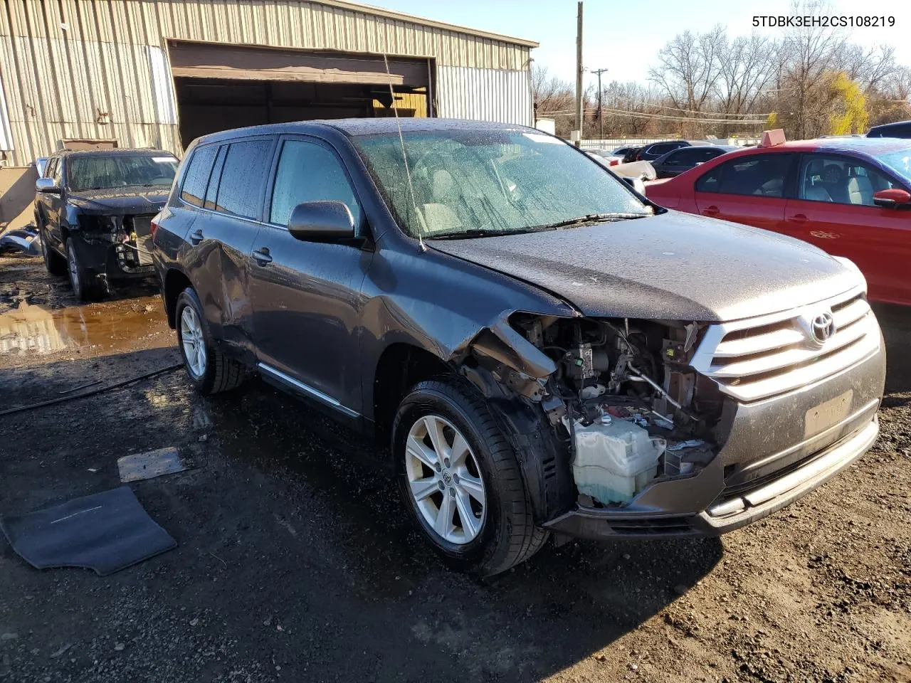 2012 Toyota Highlander Base VIN: 5TDBK3EH2CS108219 Lot: 81331974