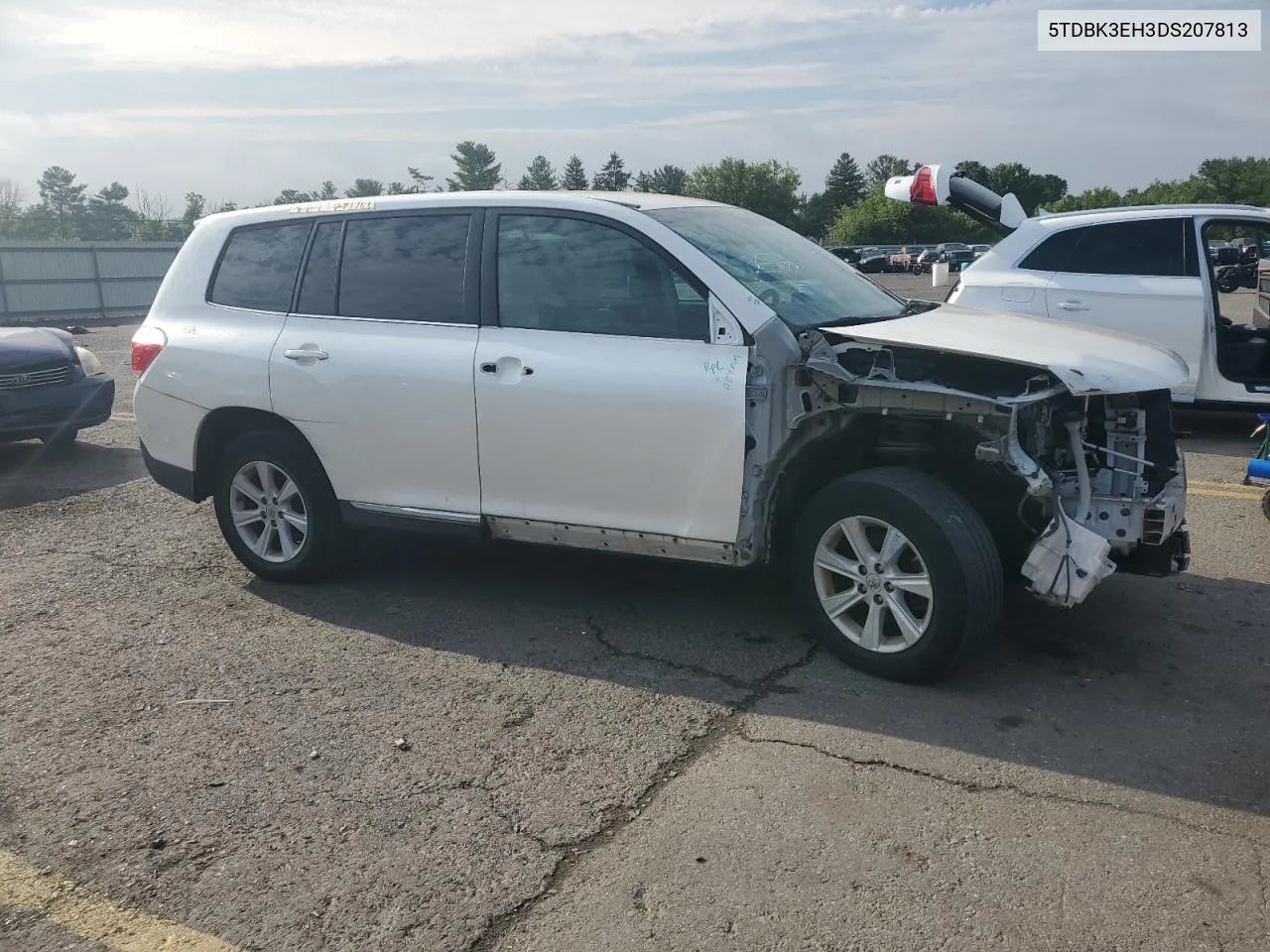 2013 Toyota Highlander Base VIN: 5TDBK3EH3DS207813 Lot: 59626774