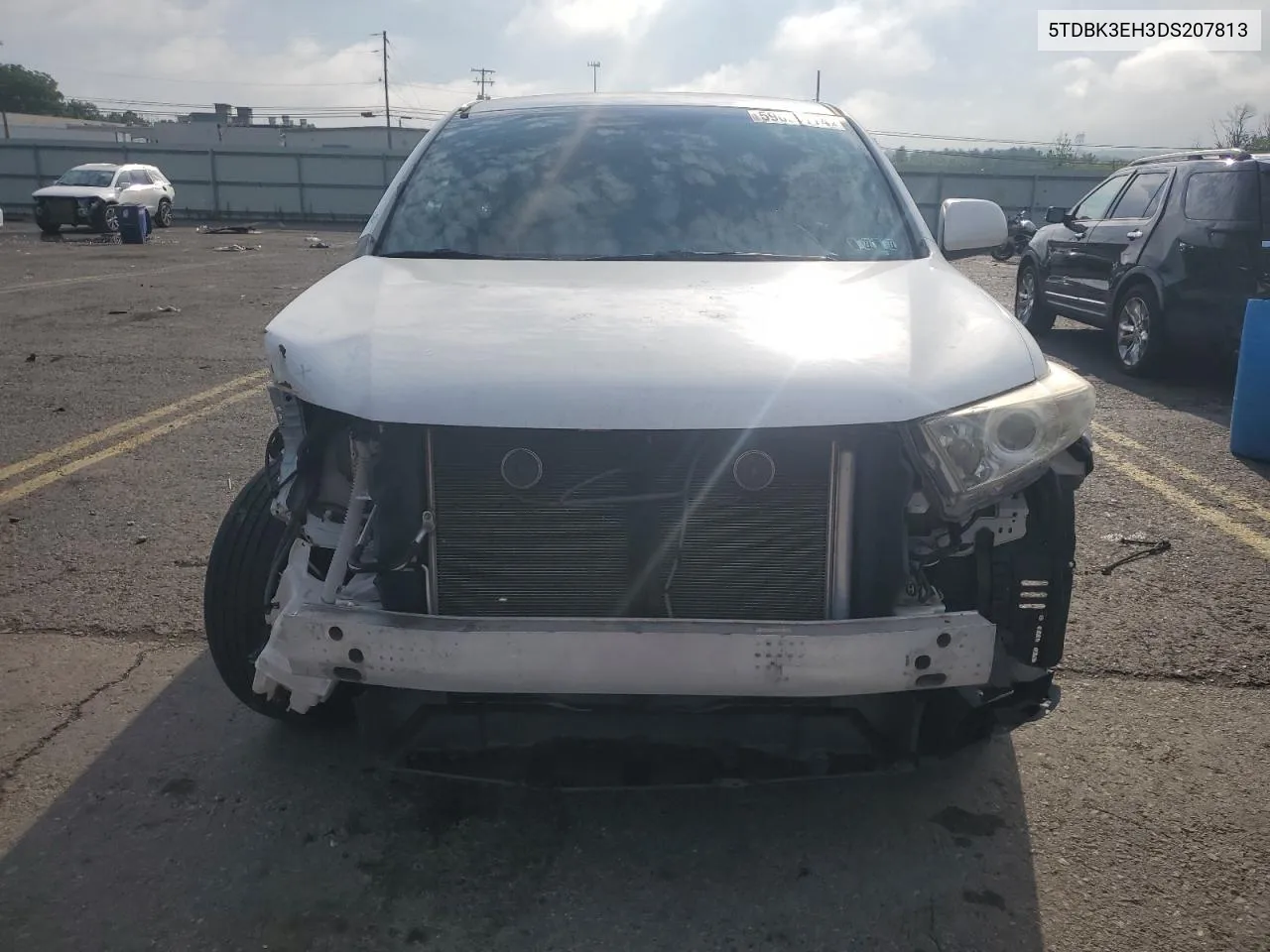 5TDBK3EH3DS207813 2013 Toyota Highlander Base