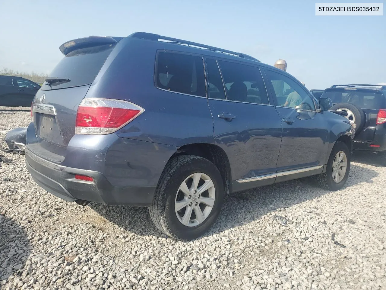 5TDZA3EH5DS035432 2013 Toyota Highlander Base