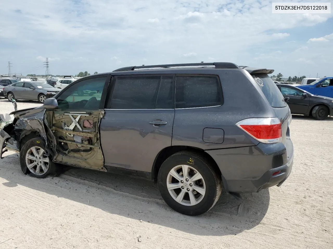 2013 Toyota Highlander Base VIN: 5TDZK3EH7DS122018 Lot: 68075694