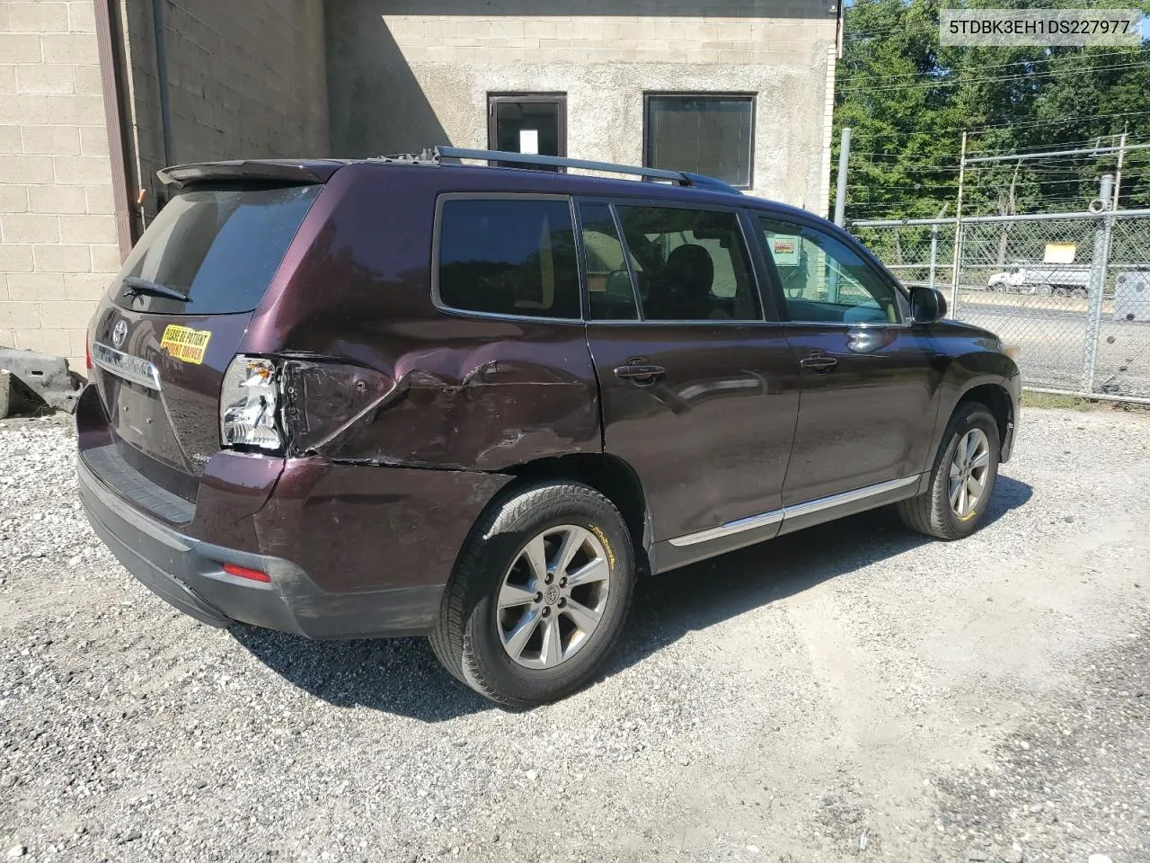 2013 Toyota Highlander Base VIN: 5TDBK3EH1DS227977 Lot: 68536364