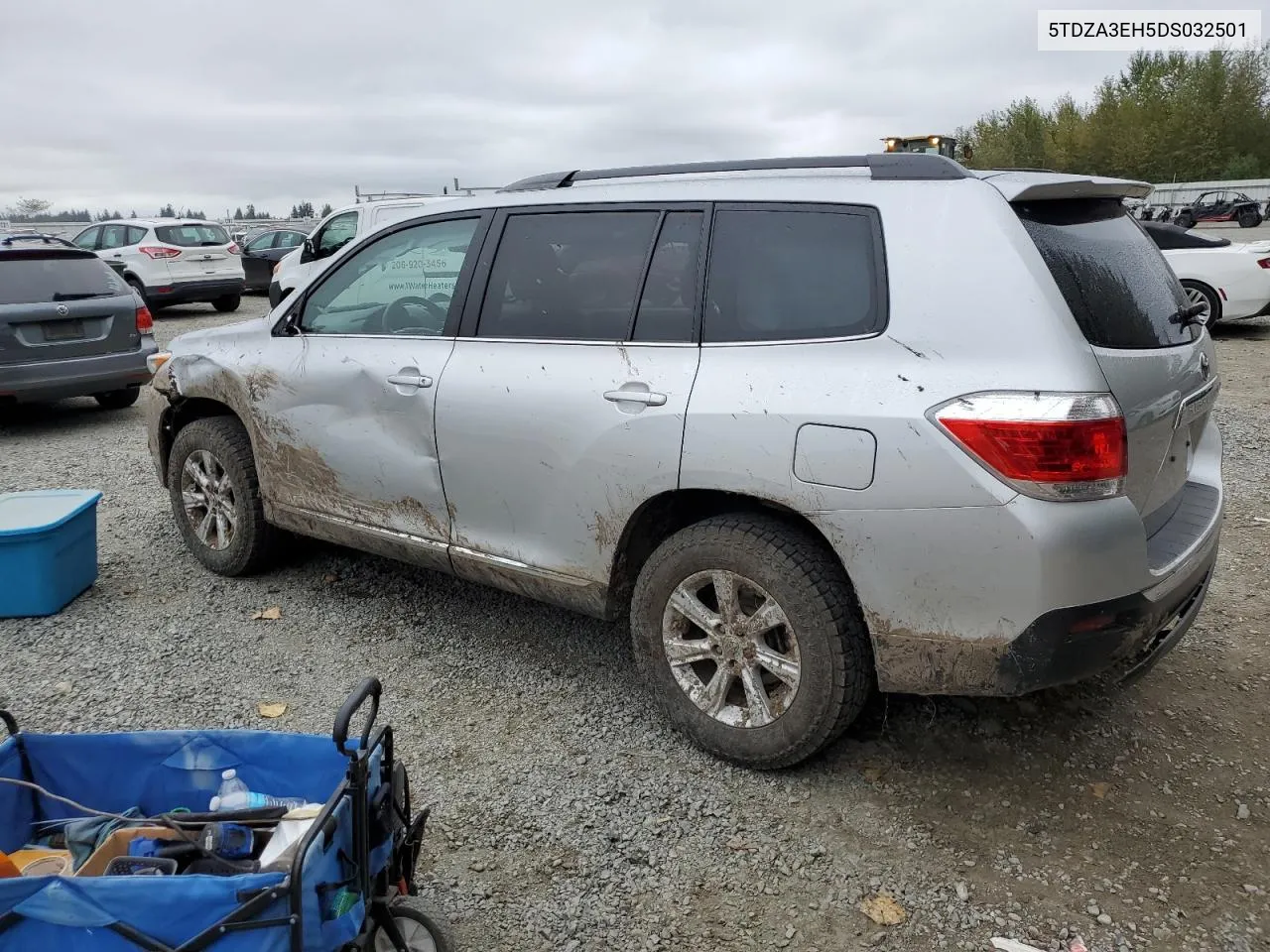 5TDZA3EH5DS032501 2013 Toyota Highlander Base