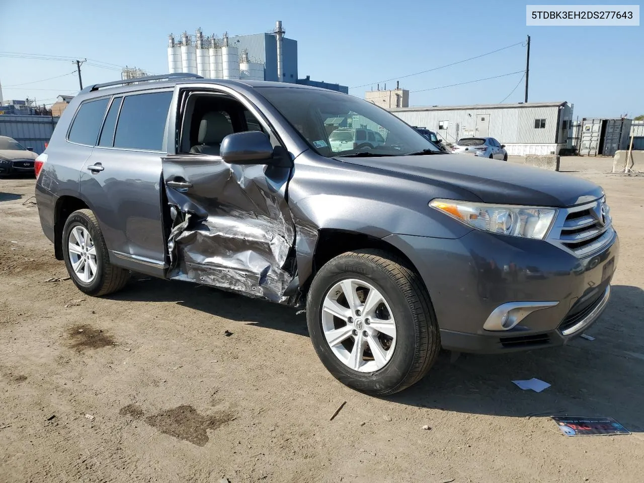 2013 Toyota Highlander Base VIN: 5TDBK3EH2DS277643 Lot: 71934484