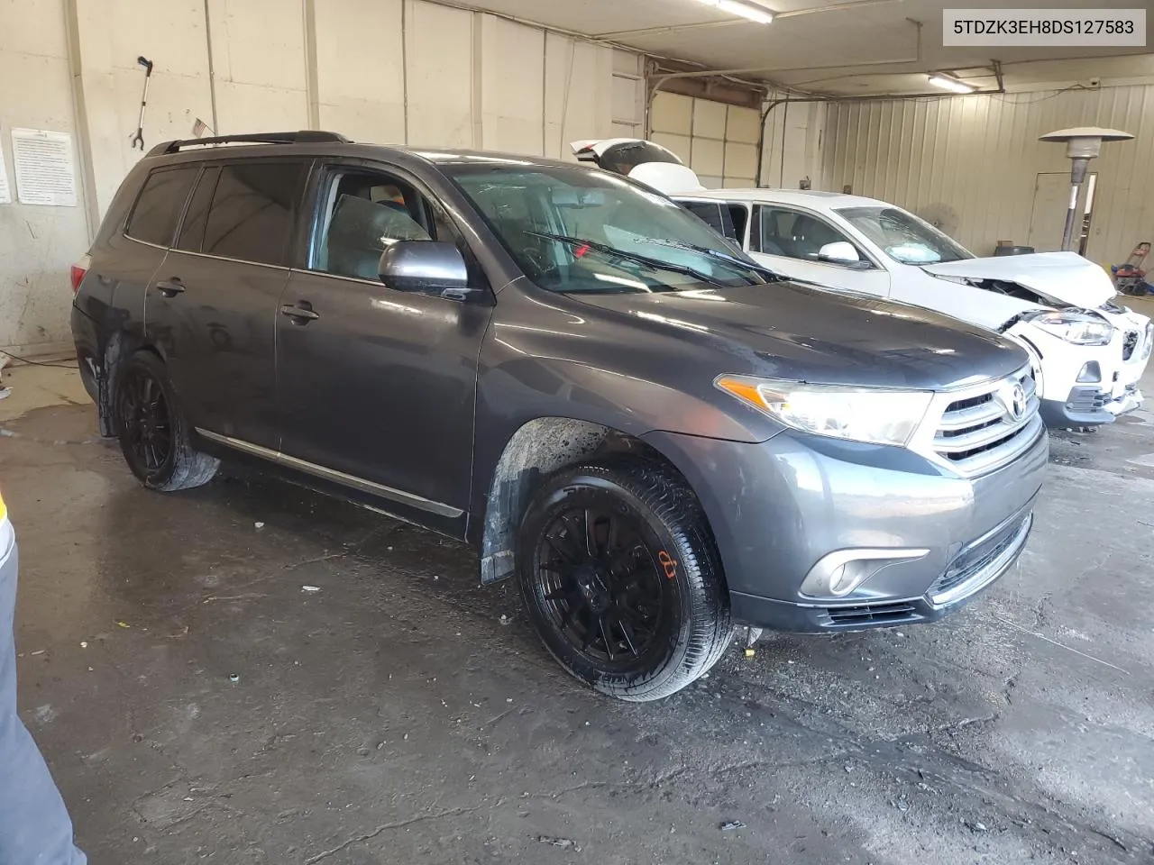 5TDZK3EH8DS127583 2013 Toyota Highlander Base