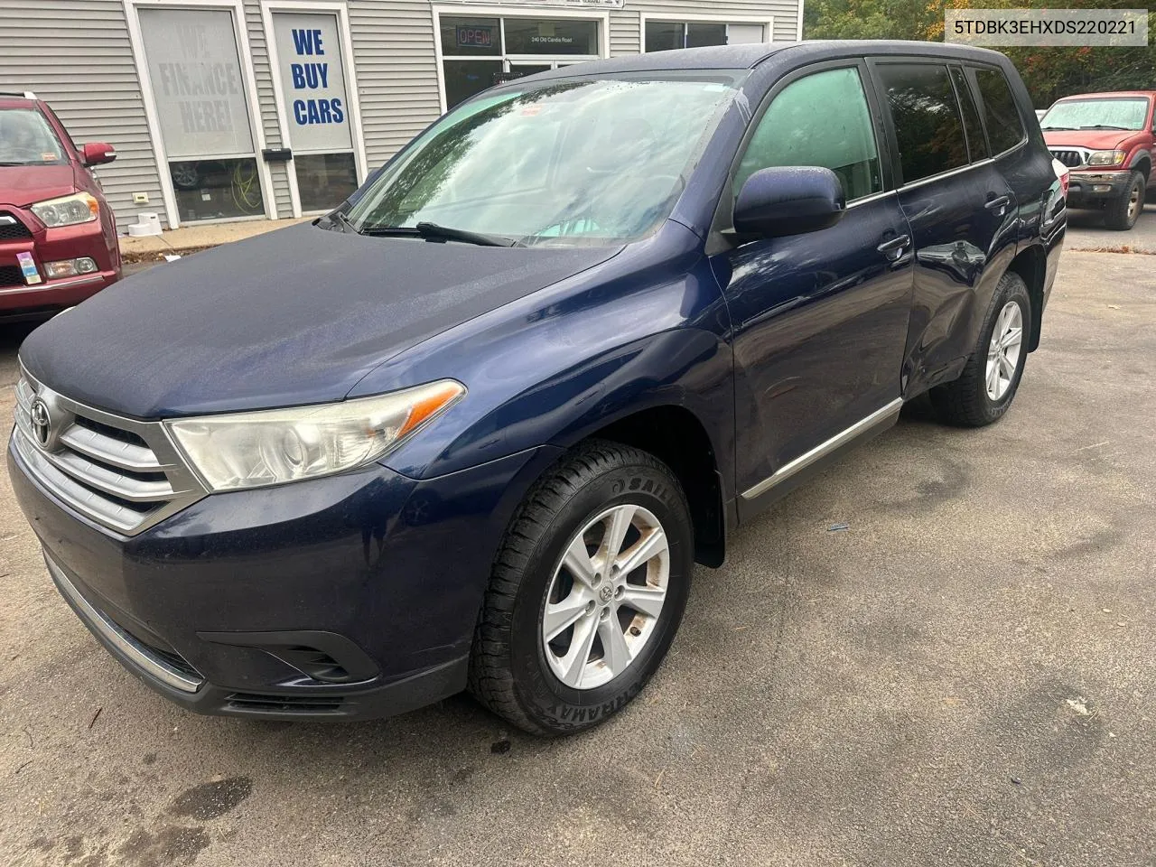 2013 Toyota Highlander Base VIN: 5TDBK3EHXDS220221 Lot: 74590994