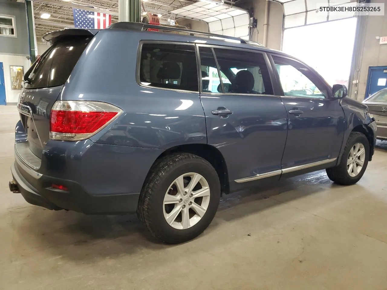 2013 Toyota Highlander Base VIN: 5TDBK3EH8DS253265 Lot: 77848504