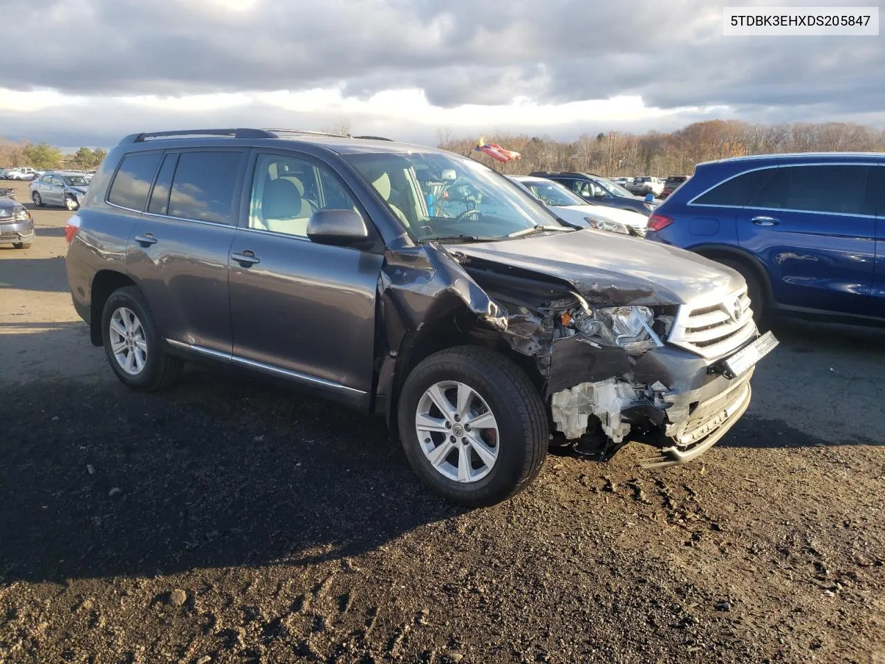 2013 Toyota Highlander Base VIN: 5TDBK3EHXDS205847 Lot: 80289824