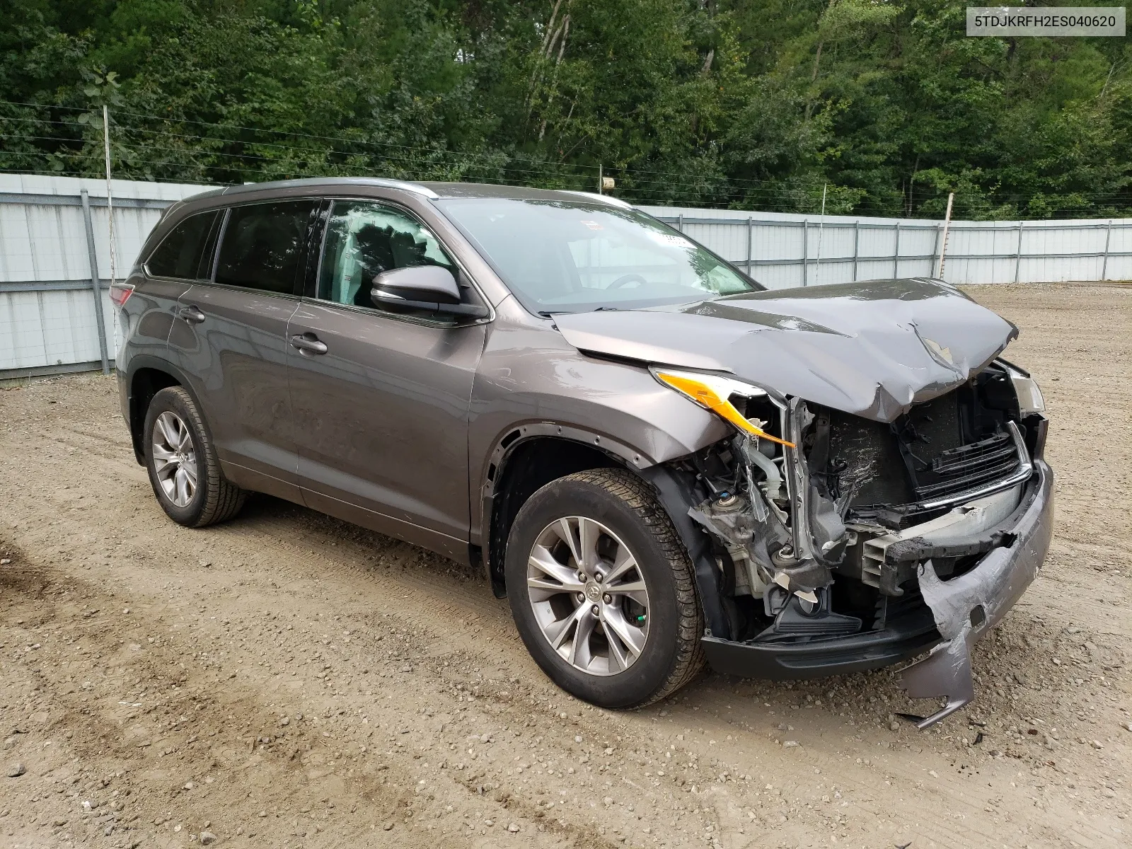 2014 Toyota Highlander Xle VIN: 5TDJKRFH2ES040620 Lot: 67598374