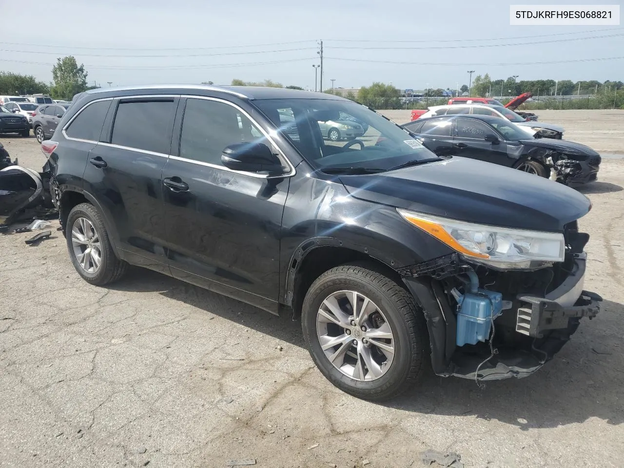 2014 Toyota Highlander Xle VIN: 5TDJKRFH9ES068821 Lot: 69835194