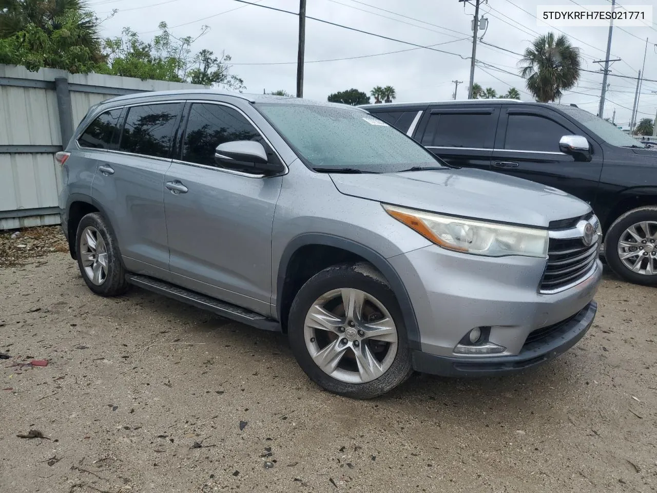 2014 Toyota Highlander Limited VIN: 5TDYKRFH7ES021771 Lot: 73773684